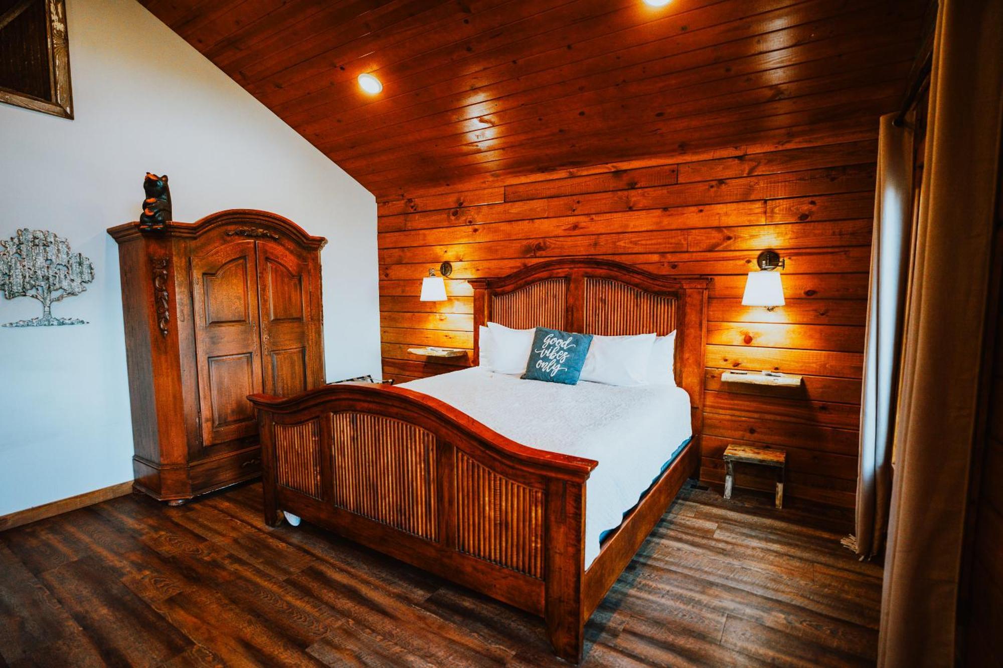 Starlight Haven Hot Springs Hotell Eksteriør bilde