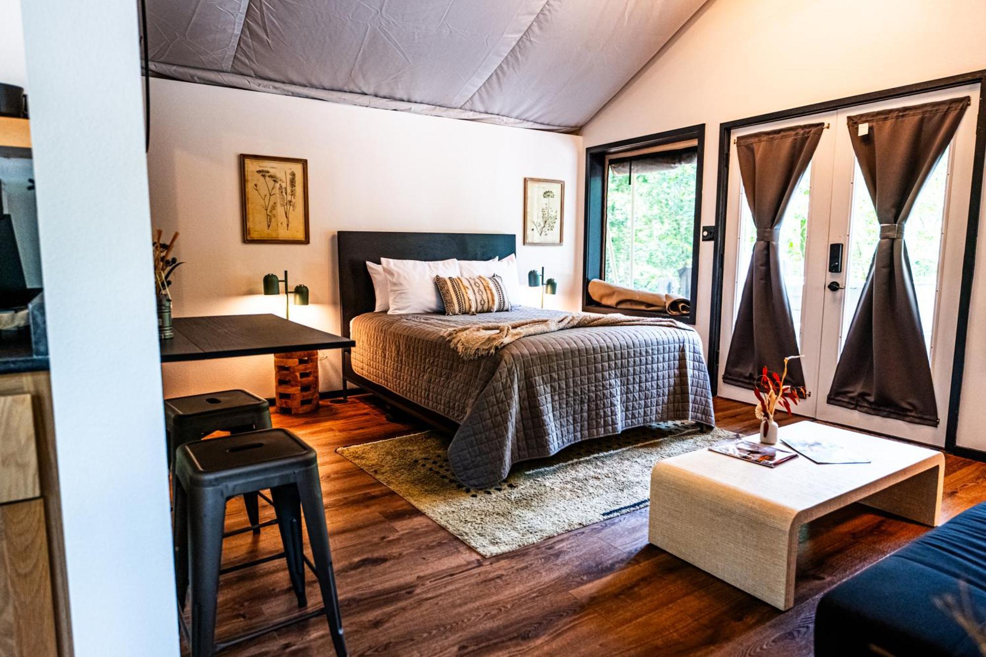 Starlight Haven Hot Springs Hotell Eksteriør bilde